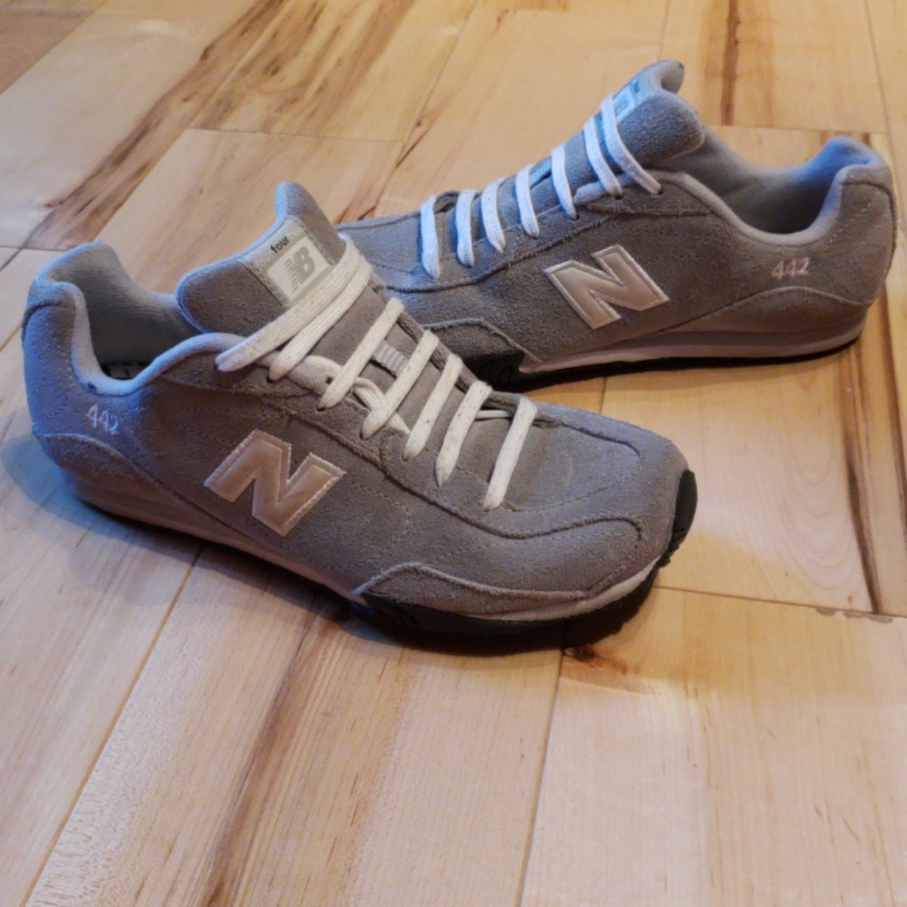 New Balance Sneaker
